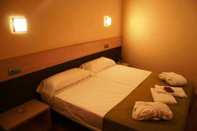 Hotel Marisqueria Cal Tet 레스타르티트 외부 사진
